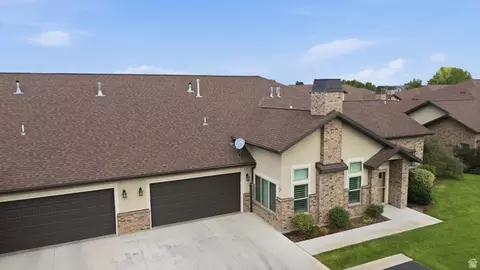 Exterior - 1736 W 300 S #B, Mapleton, UT 84664 photo 6 of 9