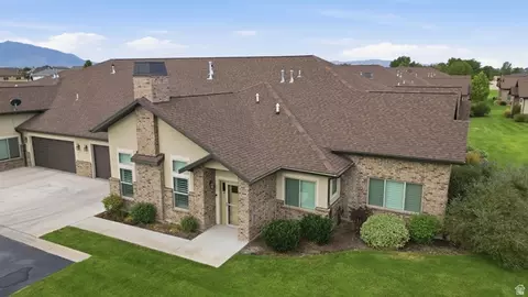 Exterior - 1736 W 300 S #B, Mapleton, UT 84664 photo 7 of 9