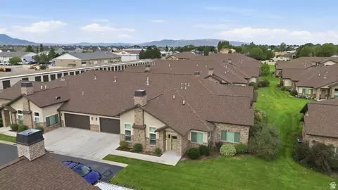 View/Area - 1736 W 300 S #B, Mapleton, UT 84664 photo 3 of 8