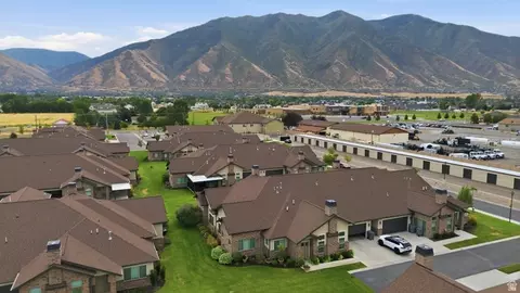 View/Area - 1736 W 300 S #B, Mapleton, UT 84664 photo 5 of 8