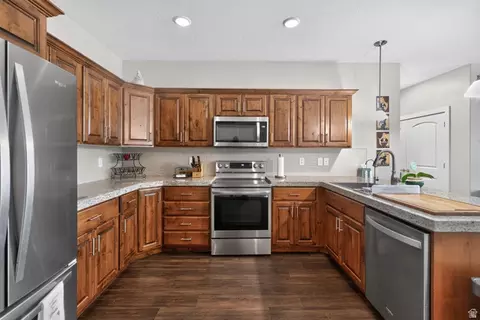 Kitchen - 1736 W 300 S #B, Mapleton, UT 84664 photo 1 of 3