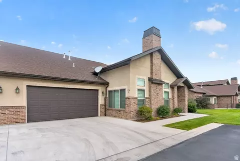 Exterior - 1736 W 300 S #B, Mapleton, UT 84664 photo 4 of 9