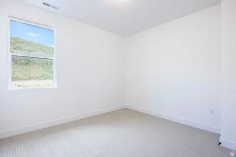 Bedroom - 487 W Ascent Dr #215, Hideout, UT 84036 photo 3 of 5