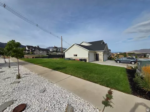 Exterior - 486 E Selman Dr, Salem, UT 84653 photo 26 of 27