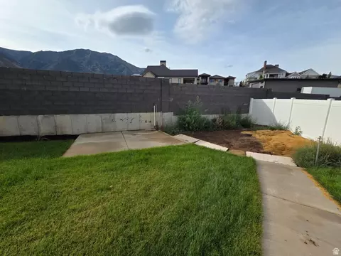 Exterior - 486 E Selman Dr, Salem, UT 84653 photo 19 of 27