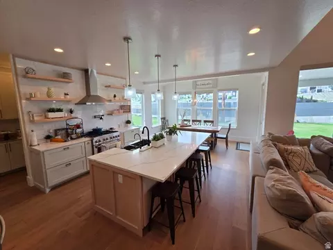 Kitchen - 486 E Selman Dr, Salem, UT 84653 photo 3 of 11