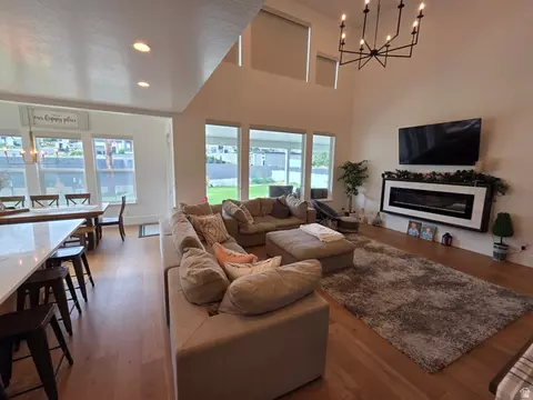 Living - 486 E Selman Dr, Salem, UT 84653 photo 4 of 4