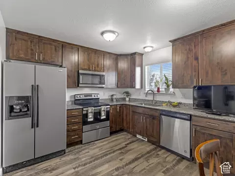 734 Ry Ln, Tooele, UT 84074