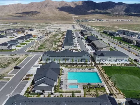 View/Area - 3410 N Sparrow Ln, Eagle Mountain, UT 84043 photo 6 of 9