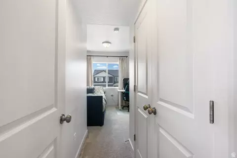 Entry Way - 3410 N Sparrow Ln, Eagle Mountain, UT 84043 photo 3 of 4