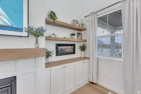 Entry Way - 3452 S Mapleton Heights Dr, Mapleton, UT 84664 photo 2 of 3