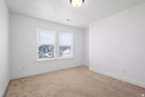 Bedroom - 192 E Dry Mountain Rd, Eagle Mountain, UT 84005 photo 4 of 6
