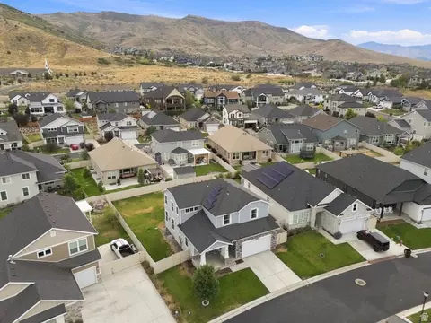 View/Area - 14882 S Lower Bend Rd, Herriman, UT 84096 photo 2 of 4