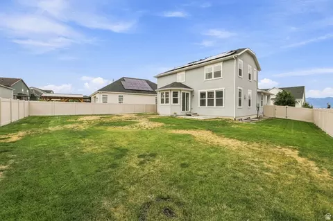 Exterior - 14882 S Lower Bend Rd, Herriman, UT 84096 photo 4 of 4