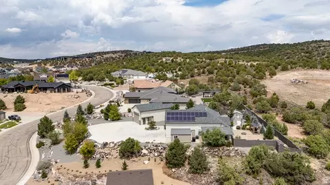 View/Area - 2085 S Eagle Loop, Cedar City, UT 84720 photo 3 of 10