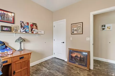 Entry Way - 2085 S Eagle Loop, Cedar City, UT 84720 photo 2 of 2