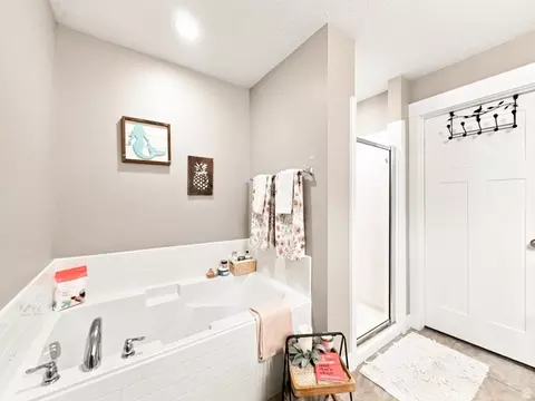 Bath - 9256 S Ashbourne Dr #155, Sandy, UT 84094 photo 3 of 4