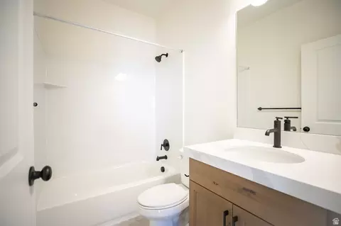 Bath - 1971 E Harlequin Ave #LOT EAGLE, Eagle Mountain, UT 84005 photo 2 of 2