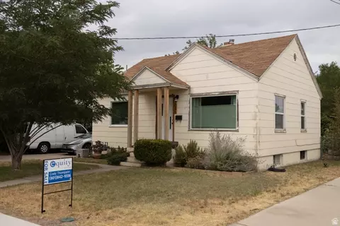 2086 W 5600 S, Roy, UT 84067