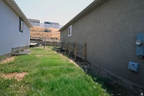 Exterior - 1644 E Ridgefield Rd, Spanish Fork, UT 84660 photo 3 of 4