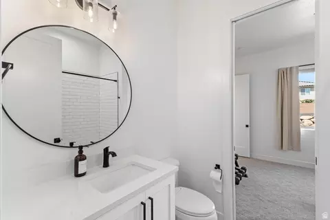 Bath - 1067 E 4155 S, Washington, UT 84780 photo 5 of 7
