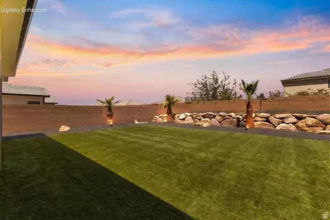Exterior - 1067 E 4155 S, Washington, UT 84780 photo 8 of 18