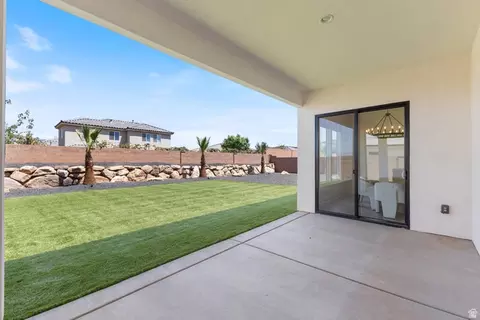 Exterior - 1067 E 4155 S, Washington, UT 84780 photo 6 of 18