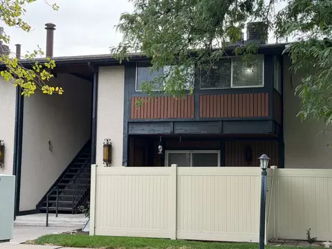 182 W Garden Park Dr #182, Orem, UT 84057