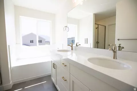 Bath - 3830 N Christopher St #LOT EAGLE, Mountain, UT 84005 photo 1 of 2