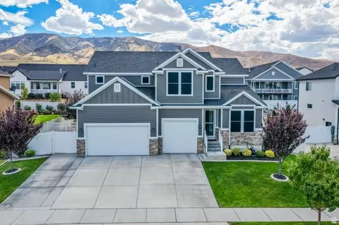 2913 S Puddle Ln, Saratoga Springs, UT 84045