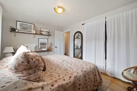 Bedroom - 10368 S Crocus St, Sandy, UT 84094 photo 5 of 6
