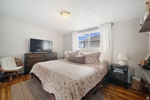 Bedroom - 10368 S Crocus St, Sandy, UT 84094 photo 3 of 6