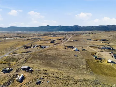 4250 E 17500 N, Moroni, UT 84646 photo 2