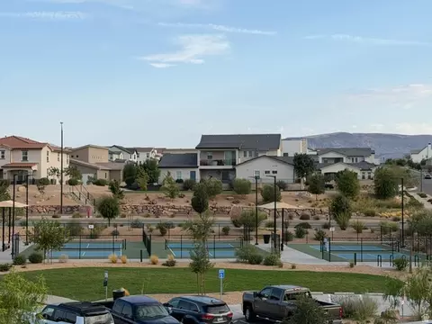 Exterior - 5658 S Ruby Dr, Saint George, UT 84790 photo 16 of 20