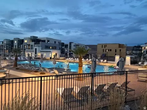 Exterior - 5658 S Ruby Dr, Saint George, UT 84790 photo 19 of 20