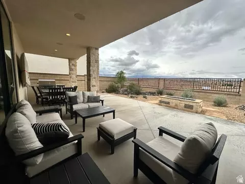 Exterior - 5658 S Ruby Dr, Saint George, UT 84790 photo 3 of 20