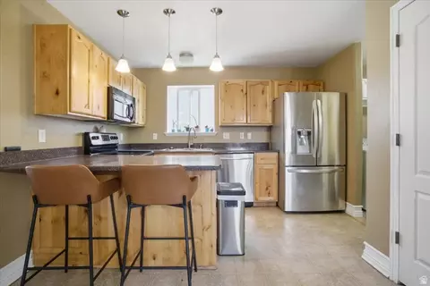 Kitchen - 7065 N Cherokee St, Eagle Mountain, UT 84005 photo 1 of 4
