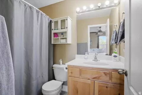 Bath - 7065 N Cherokee St, Eagle Mountain, UT 84005 photo 1 of 3