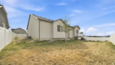 Exterior - 6017 N Sheps Rd #C211, Eagle Mountain, UT 84005 photo 4 of 7