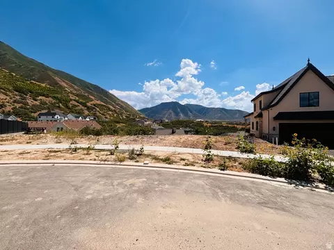 3482 S Cobblestone Ct #39, Mapleton, UT 84664 photo 2