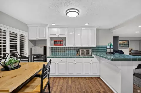 Dining - 5 Quietwood Ln, Sandy, UT 84092 photo 6 of 6