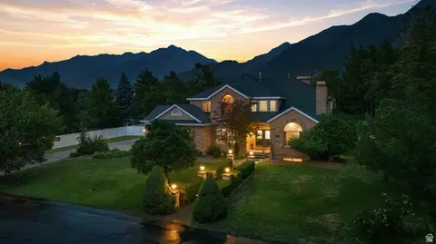 Exterior - 5 Quietwood Ln, Sandy, UT 84092 photo 4 of 12