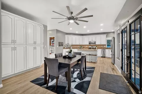 Dining - 5 Quietwood Ln, Sandy, UT 84092 photo 4 of 6