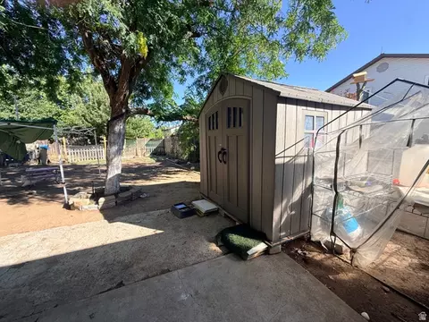 Exterior - 2466 N 1050 W, Layton, UT 84041 photo 3 of 8