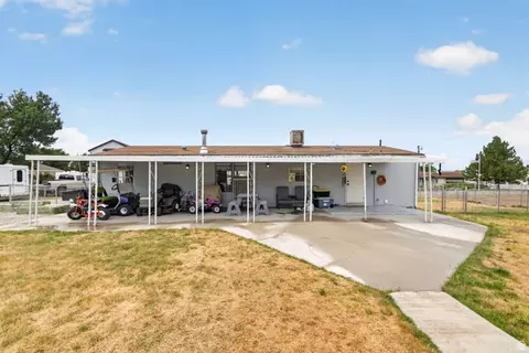 Exterior - 265 S 400 E, Mayfield, UT 84643 photo 10 of 11