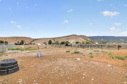 Exterior - 265 S 400 E, Mayfield, UT 84643 photo 8 of 11