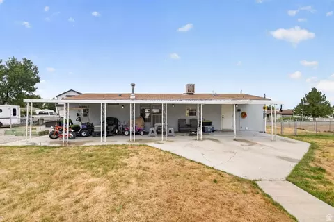 Exterior - 265 S 400 E, Mayfield, UT 84643 photo 11 of 11