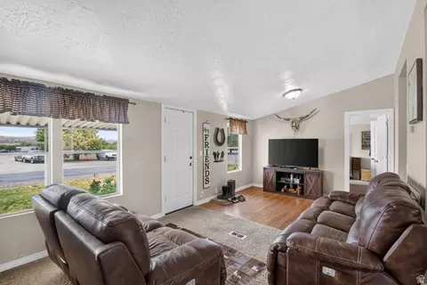 Living - 265 S 400 E, Mayfield, UT 84643 photo 2 of 2