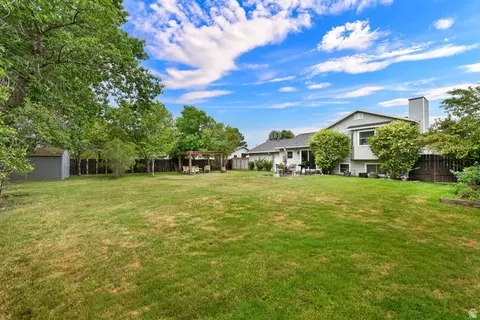 Exterior - 2425 E View Dr, South Weber, UT 84405 photo 6 of 7