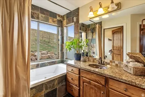 Bath - 223 E Sage Ln, Wanship, UT 84017 photo 2 of 5
